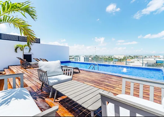 Stylish Urban Close The 5th Playa del Carmen
